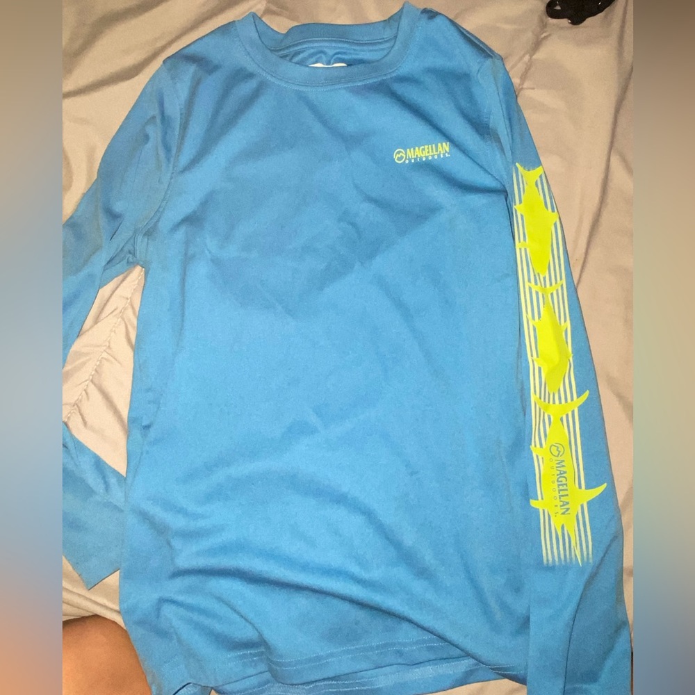 Magellan blue long sleeve shirt